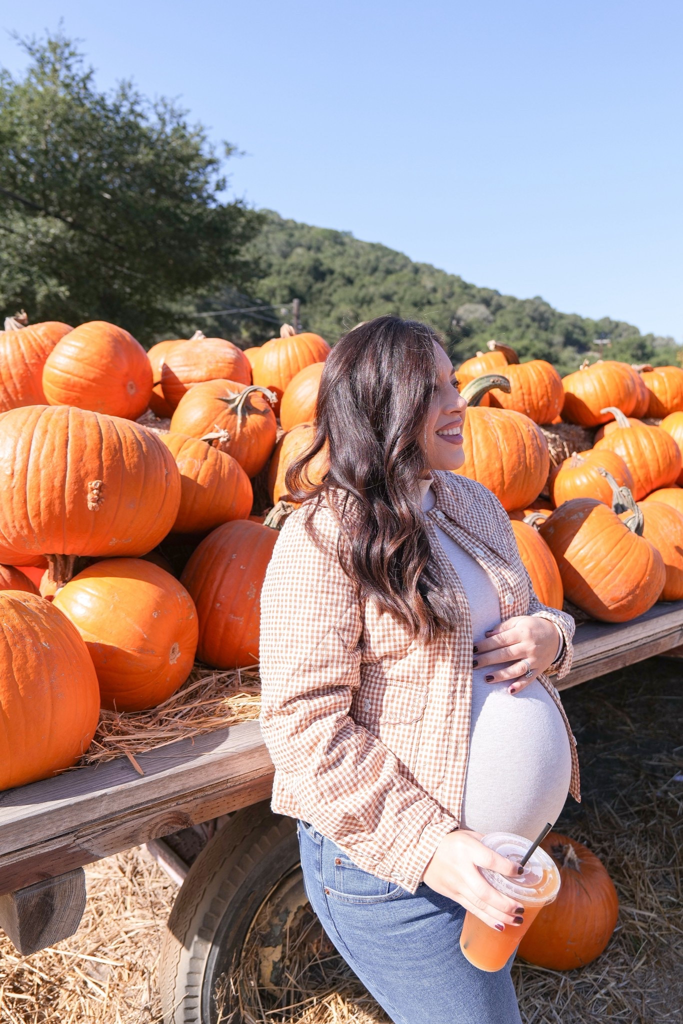 Fall isn’t over and surprisingly this jacket hasn’t sold out yet! So adorable and so soft! Perfect for fall and winter and works for maternity with my forever growing bump too! From Red Dress 🥰 #ad

#LTKBump #LTKSeasonal
