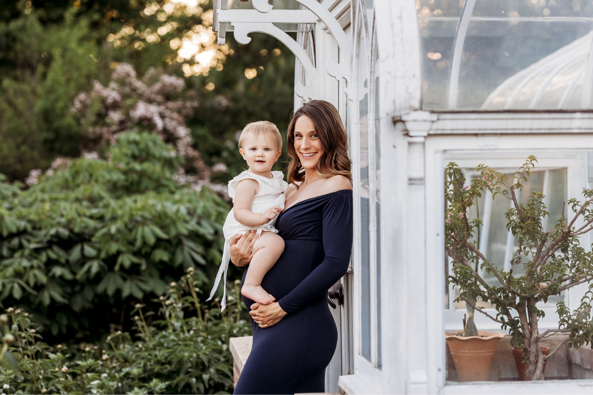 All navy's can be just a shade different, so I like to "match" with white and cognac brown. Little chick liked naked time between dresses more than the dresses 🤪

Maternity, photoshoot, mother daughter outfits, matching outfits, golden hour, bump, bump photos, family photos, Amazon find, navy maternity dress, maxi dress, spring dresses, toddler dress



#LTKbaby #LTKstyletip #LTKbump