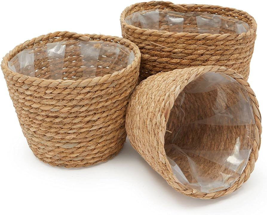 Juvale Seagrass Planter Set with Plastic Lining, 3 Woven Baskets for Plants (3 Sizes) | Amazon (US)