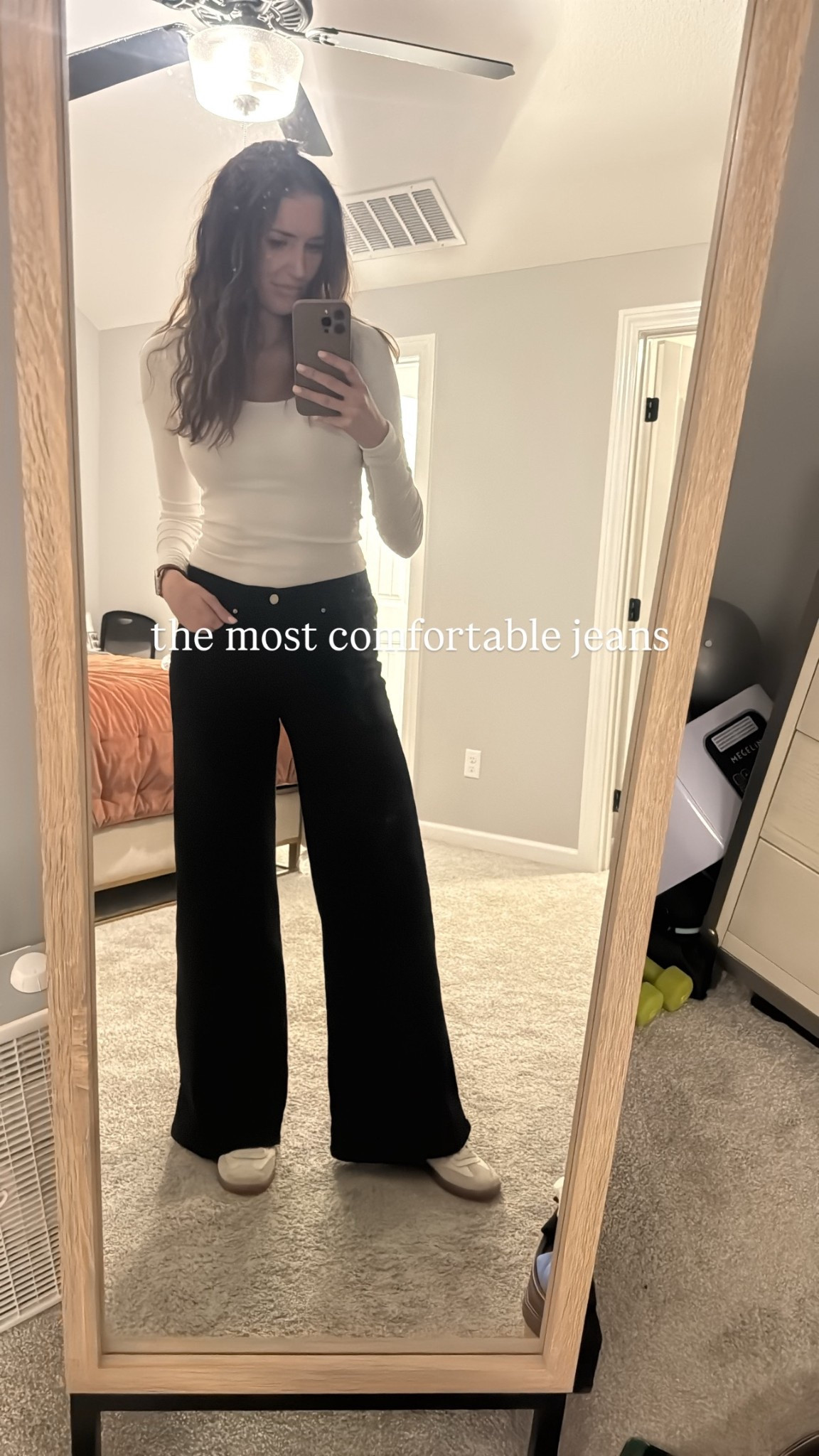 These jeans = everything!! 

#LTKFindsUnder50 #LTKFindsUnder100 #LTKootd