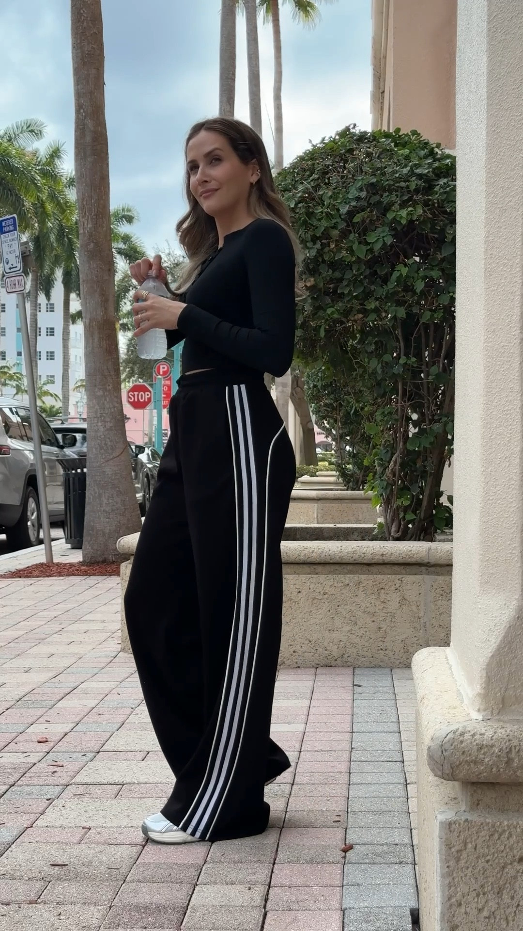 Fall season sport casual look, pants, fall outfits 

#LTKSeasonal #LTKStyleTip #LTKFindsUnder100