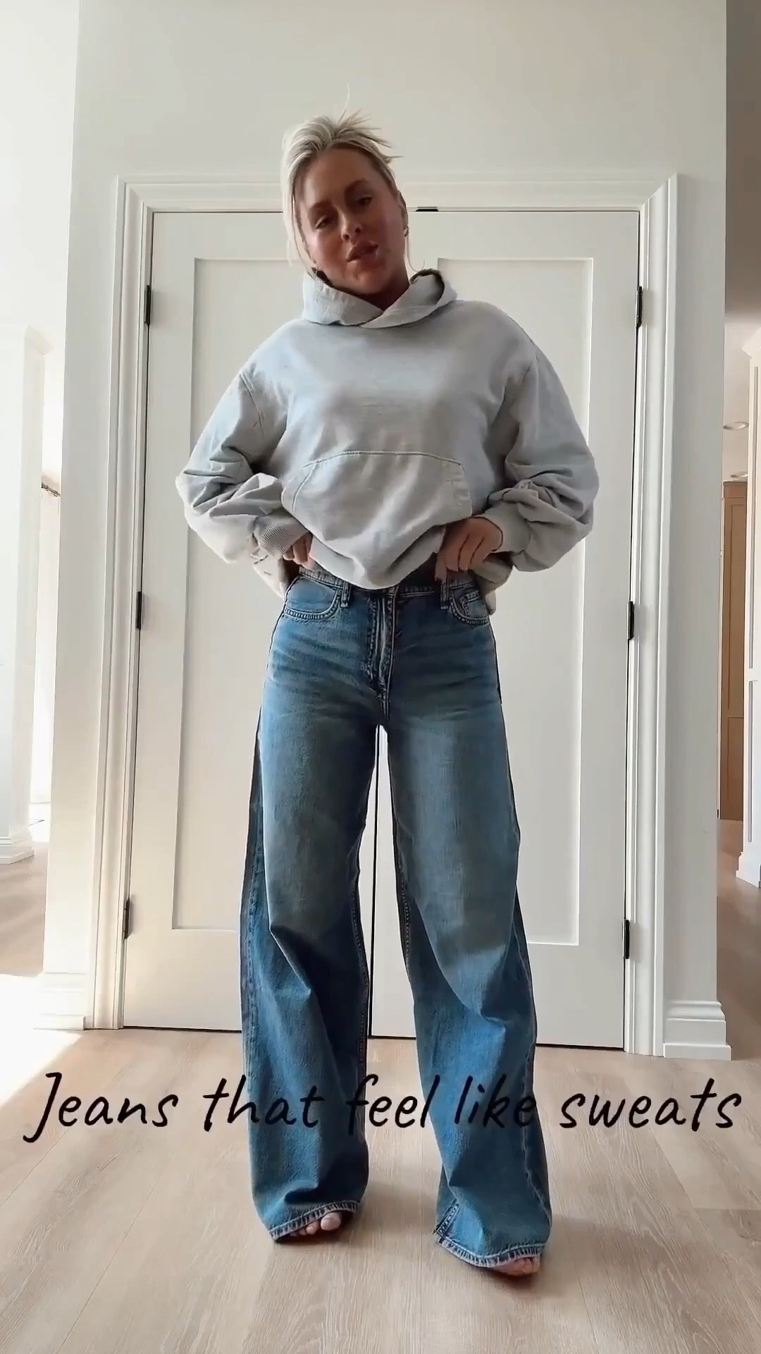 Jeans that feel like sweatpants! Worth every penny! 🔥🔥🔥

Sweatpant jeans. Denim. Trending. 

#LTKActive #LTKootd