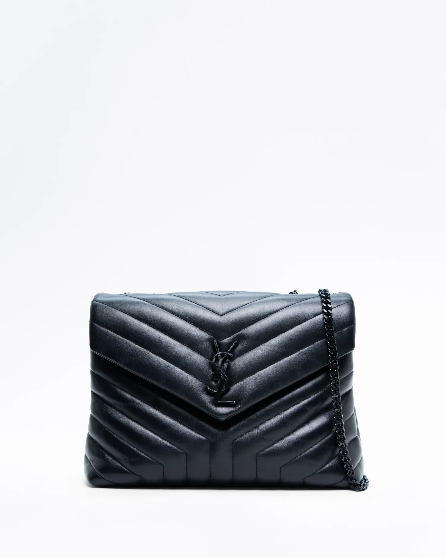 Medium Loulou Shoulder Bag | Vivrelle