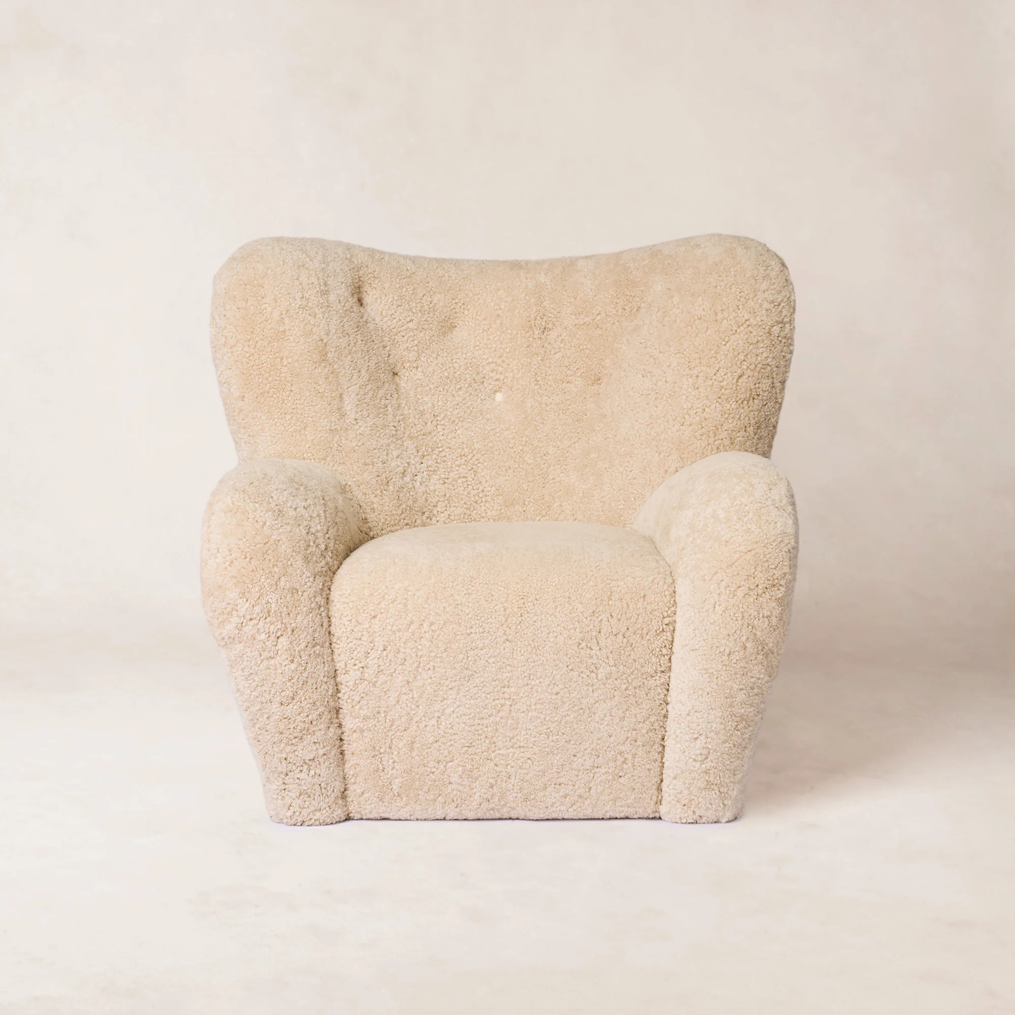 Papa Teddy Chair - Bone Shearling | House of Leon