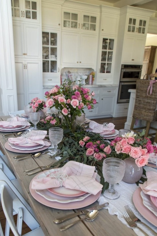 Nothing says “I love you mom” like a beautiful table 💗
Make it special this year ✨
Everything linked in LTK
#LTKhome #MothersDayIdeas #HomeDecorInspo #SpringAesthetic #Hosting #homewithhollyj #shophollyjhome 

 #LTKfoodie #LTKSeasonal #LTKHome