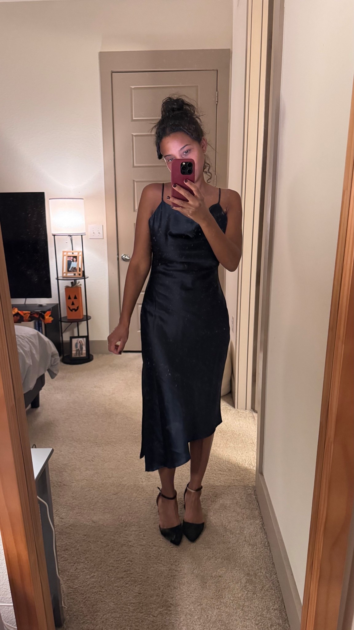 Fall wedding guest dress
Navy blue / dark blue wedding guest dress

#LTKWedding #LTKMidsize #LTKPetite