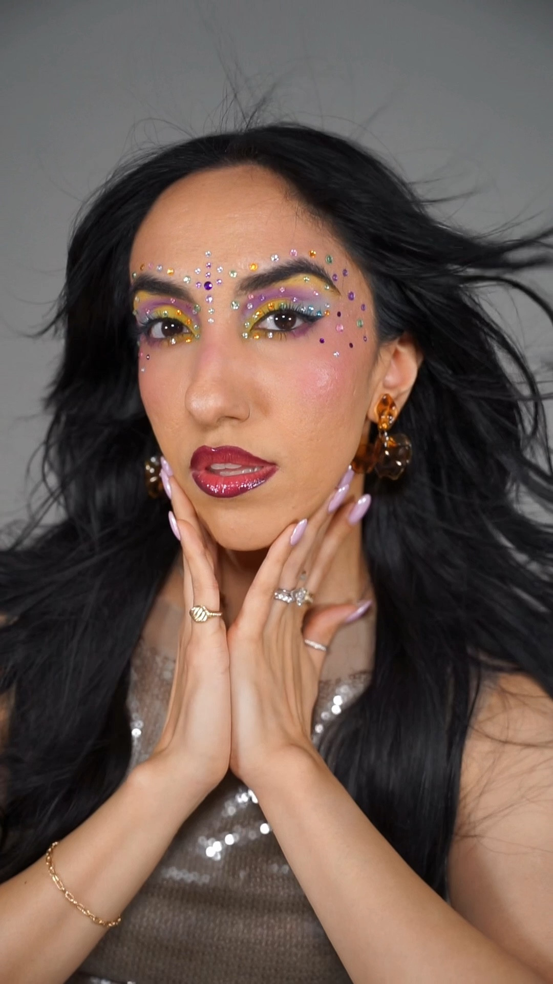 The Zara larsson effect makeup transition 🌈✨💘🌺

#LTKBeauty #LTKgrwm