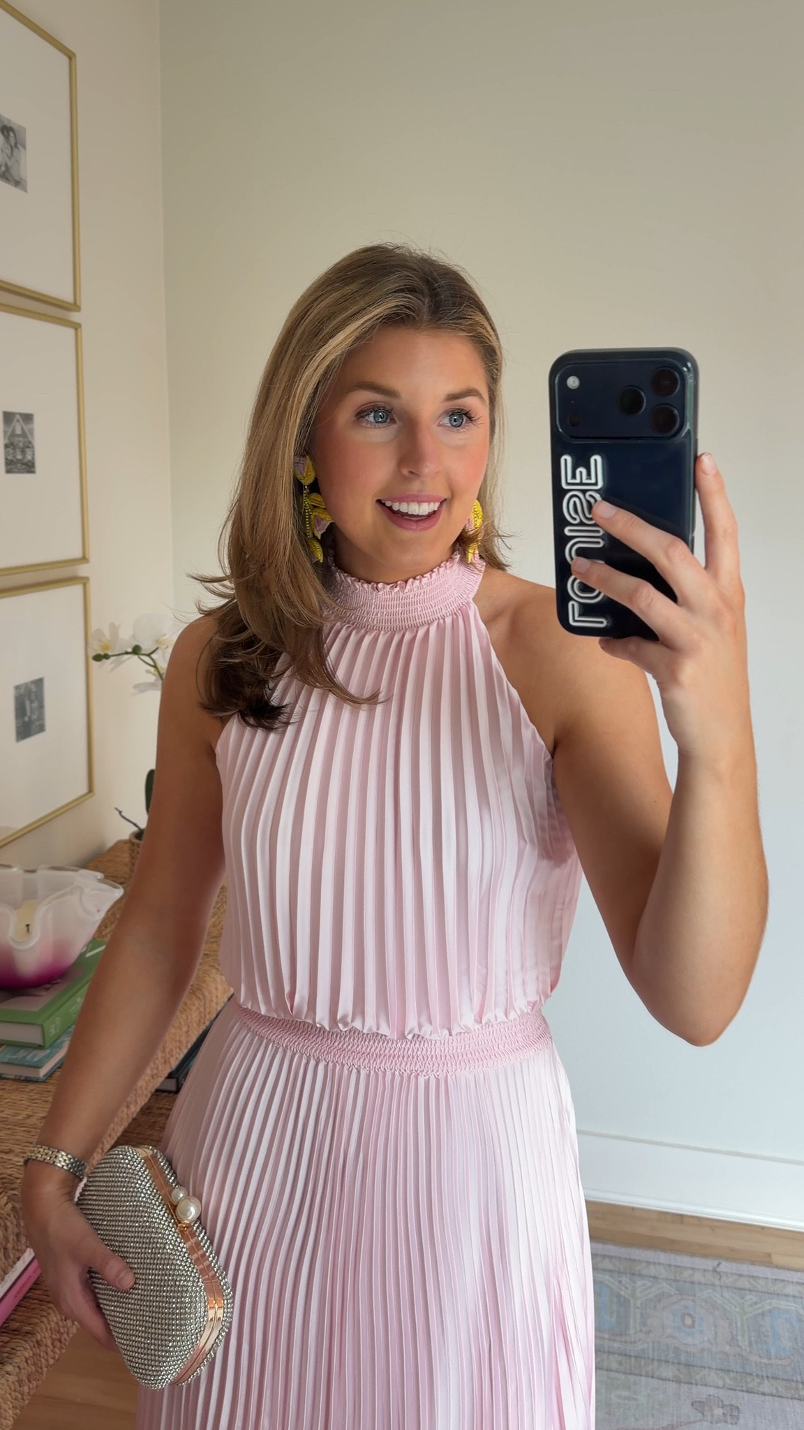 Cocktail outfit idea! Wearing a 2