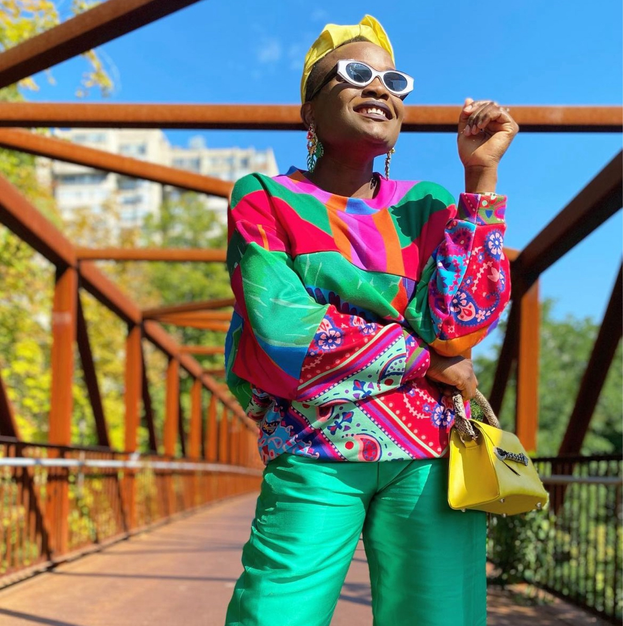 Every time I wear this mixed print sweater from Farmrio, I get so many compliments. It’s sold out as expected, but I’ve linked similar ones for you, happy shopping! 