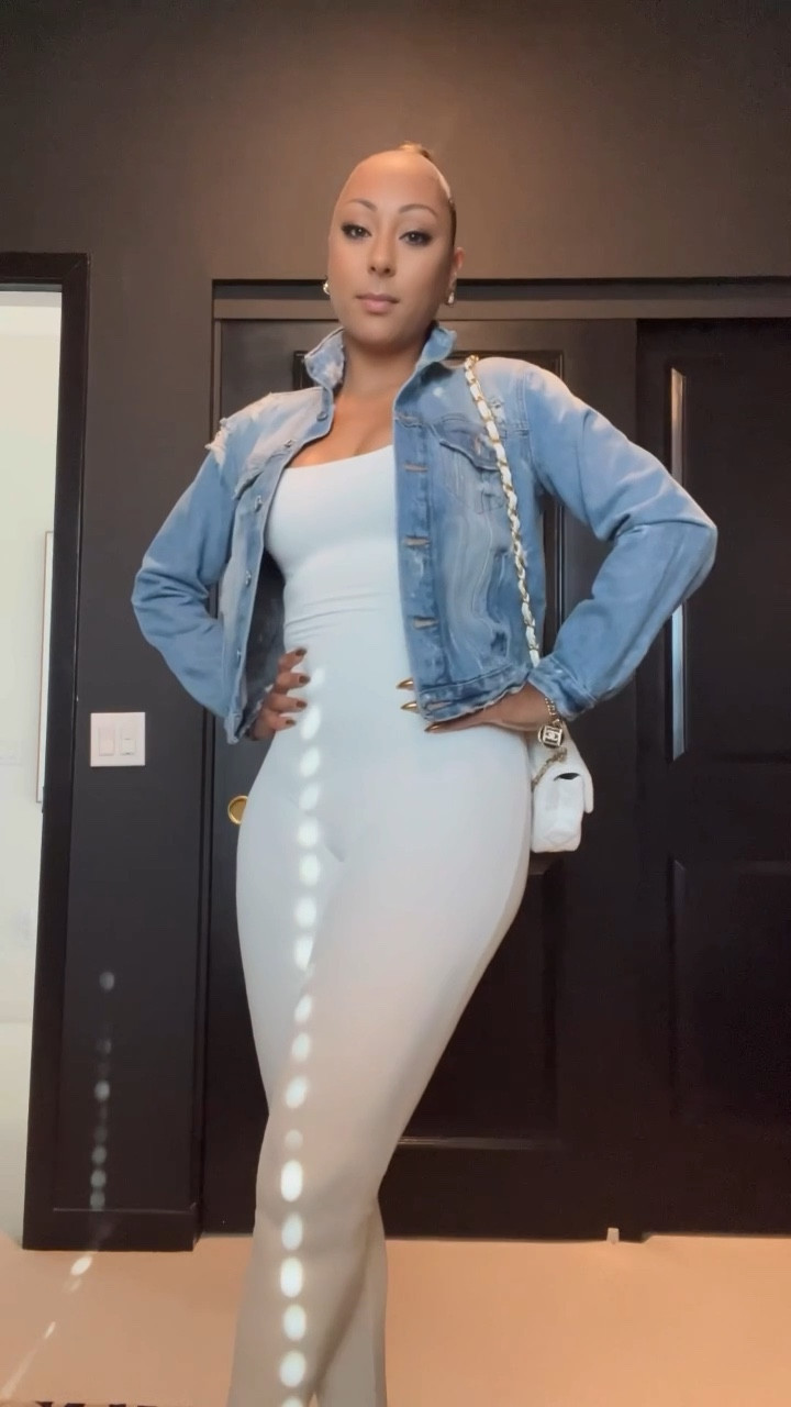 Here is a little GRWM - concert.. when going to a concert you want to be cute but comfortable. This is a great outfit that is just that. 

The bodysuit is from Fashion Nova which I will try and find the link and link it on my Instagram story highlight under “LTK” so you can find it. 

The Jean jacket is from Zara and I purchased this years ago. 

#LTKbeauty #LTKstyletip #LTKFind