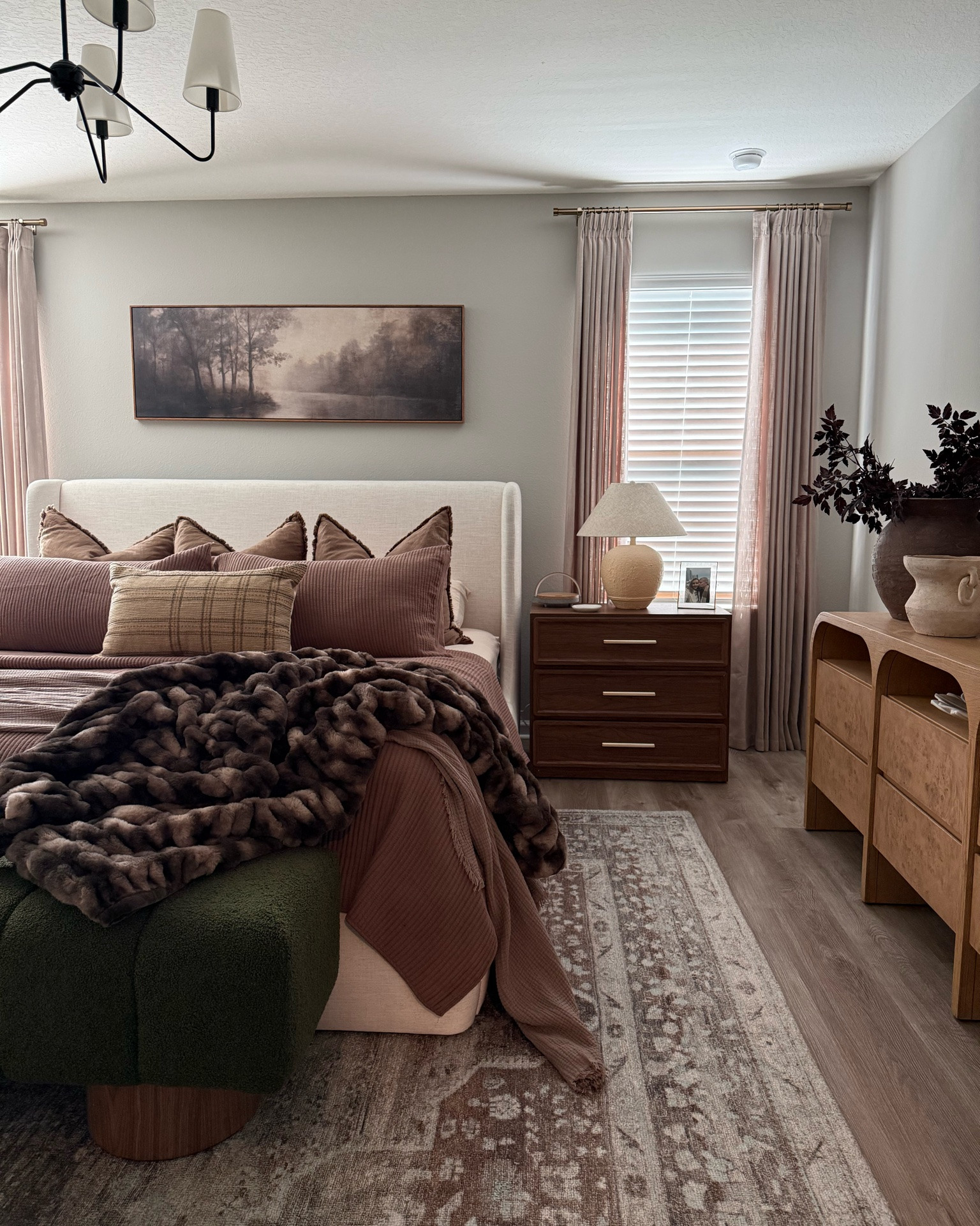 Cozy bedroom views.. loving these colors for the fall season 🍂🍁

Master bedroom, bedroom inspo, Amazon bedding, Loloi rug, bedroom rug, oversized nightstands, fall decor, fall bedding

#LTKHome #LTKSaleAlert #LTKSeasonal