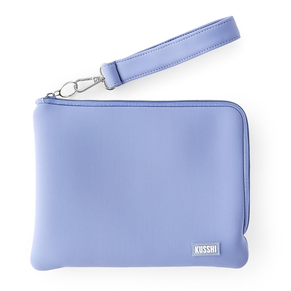 KUSSHI Wristlet Clutch (Pearl Blue/Sand Pink) | Amazon (US)