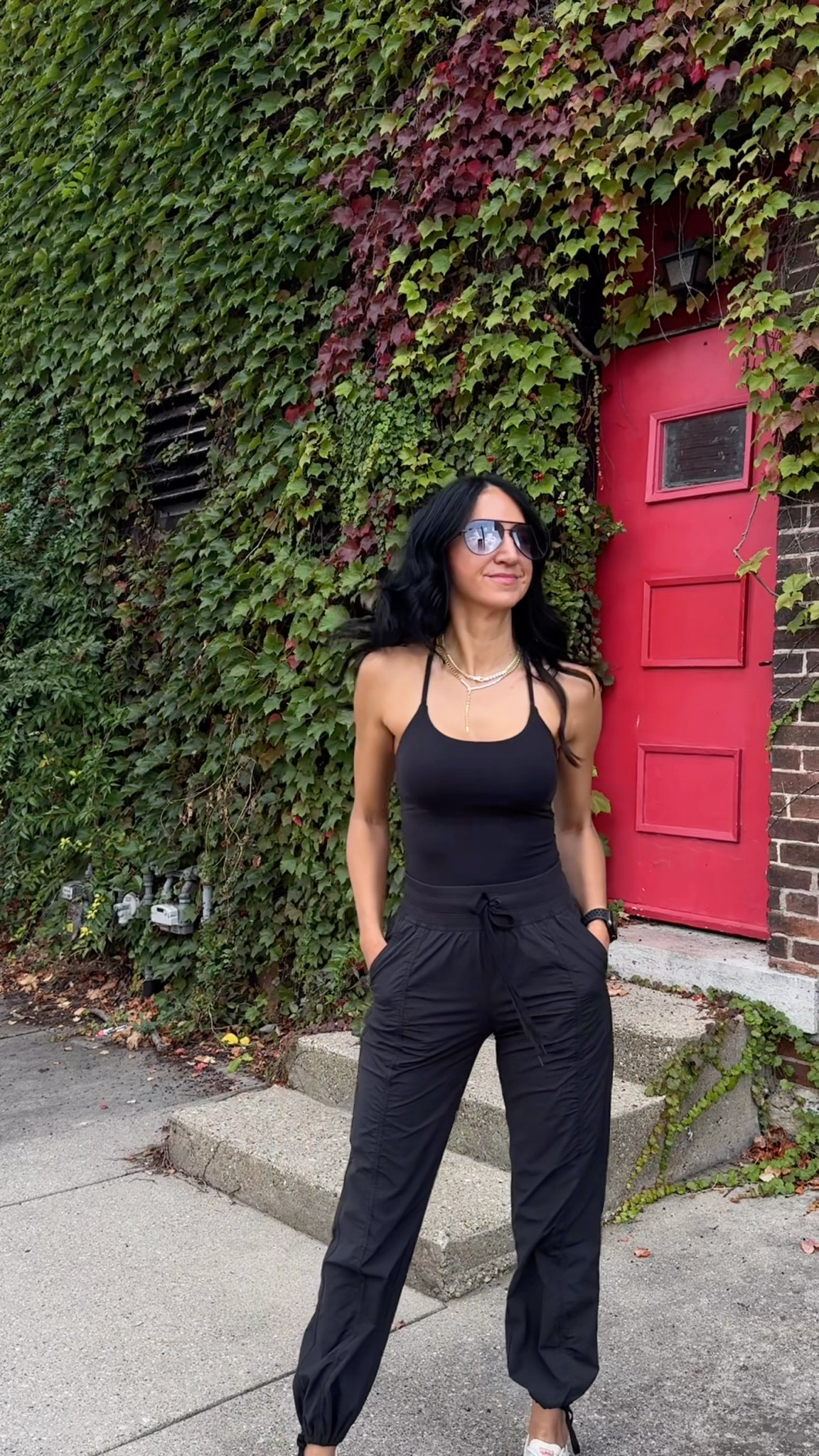 #CALIAPartner 
Calla’s Inspire T Back tank wearing XS- love this for the gym and casual wear. Nyluxe Straight Cinch leg wearing an XS

#LTKActive #LTKOver40 #LTKFindsUnder100