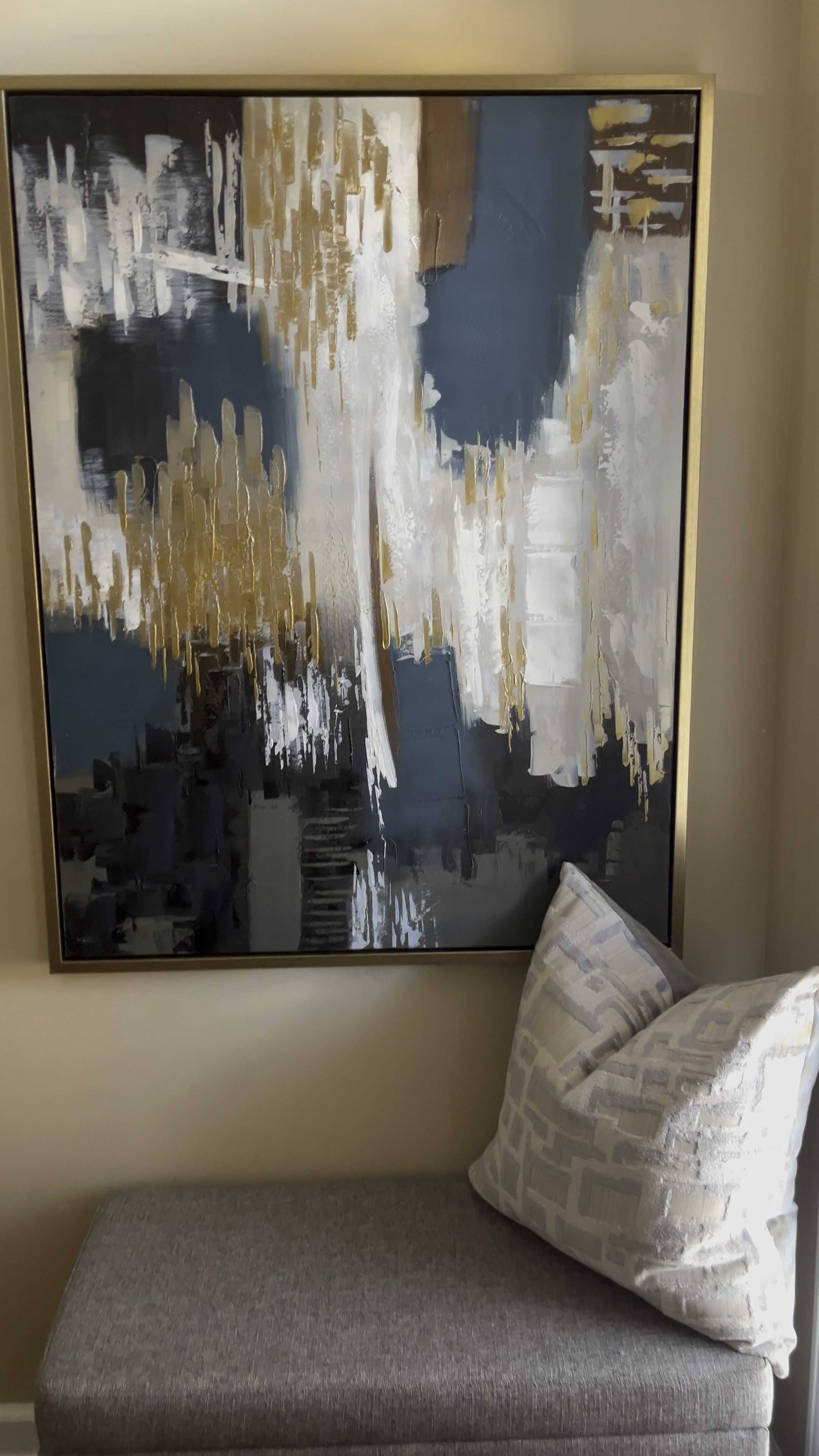 Small foyer/ entryway? Get these affordable items to make a BIG impact on a small space!

#bench #wallart #entryrug #pillow #homedecor 

#LTKfindsunder100 #LTKSpringSale #LTKhome