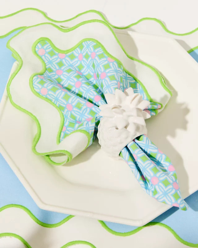 Printed Scallop Dinner Napkins | Lilly Pulitzer | Lilly Pulitzer