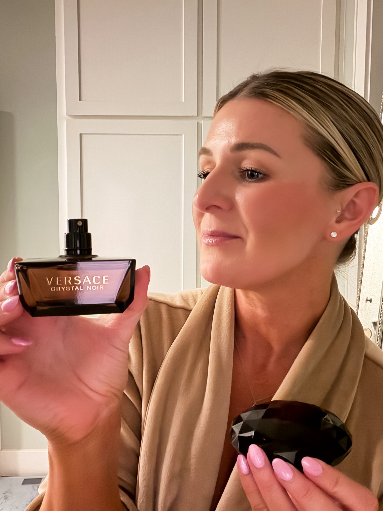 This Versace Crystal Noir perfume is one of my long-time favorite fragrances. It’s warm, feminine, slightly mysterious, and the perfect signature scent for date night or evening wear.

If you love luxury perfumes with a warm, sensual scent profile, this one is beautiful and lasts all day. I’ve worn it for years and still get asked what fragrance I’m wearing.

Linking this Versace women’s perfume here if you’re looking for a new signature fragrance.


#PerfumeFinds #SignatureScent #VersacePerfume #LTKStyle

#LTKOver40 #LTKBeauty