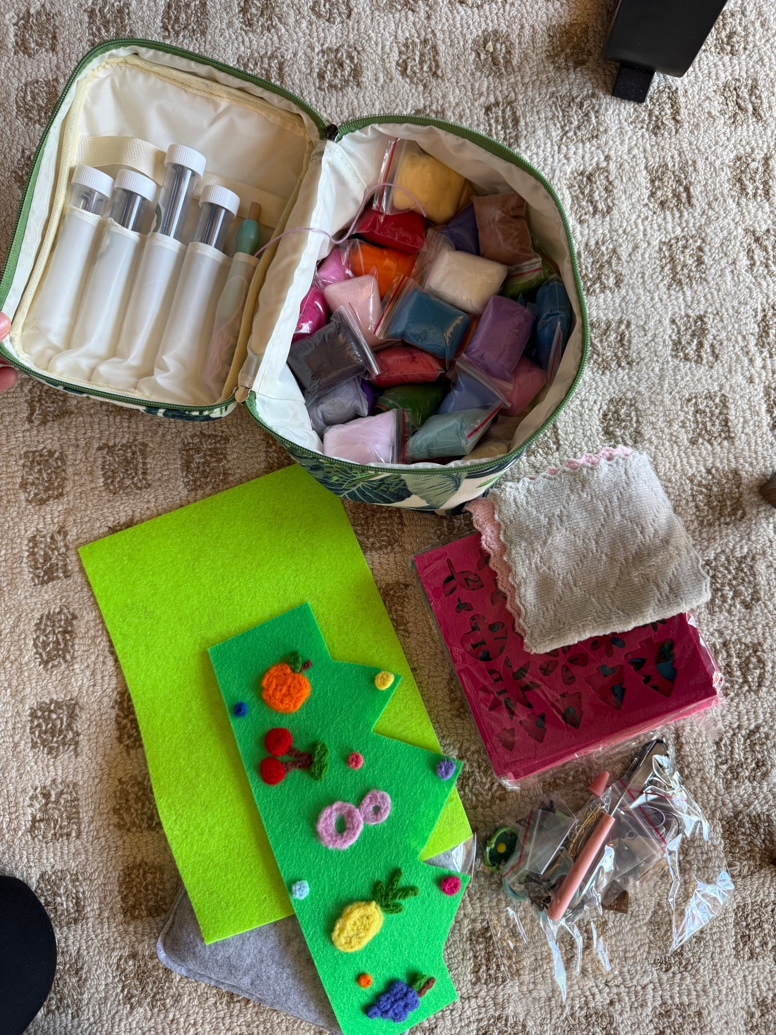 Everything to get started needle felting kit! So fun!