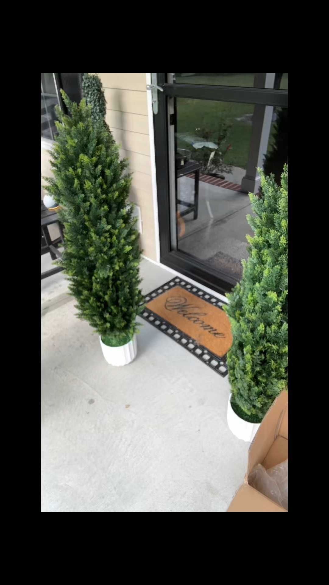 These are exactly what I wanted for the front porch. Easy to put together and very realistic.

4FT Artificial Cedar Trees Topiary Trees Set of 2, Faux Cypress Plants UV Resistant Potted Bushes Fake Shrubs for Front Porch Outdoor Indoor Garden

#artificialtrees #homedecor #cedartrees #entrywaystyle 

#LTKHome #LTKxMadewell #LTKBump