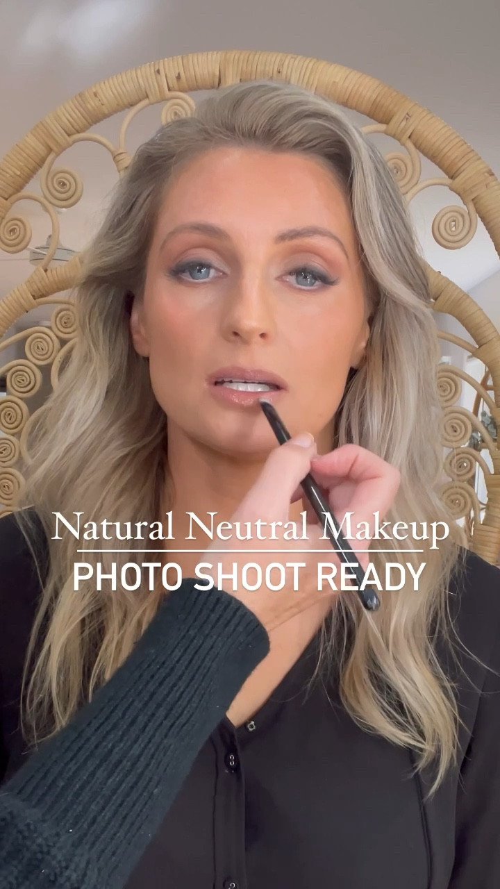 // PHOTO SHOOT READY // Natural neutral toned makeup for the absolute glamazon that is Nicole.

I hope you enjoy this speedy little video. And yes, natural looking makeup that highlights and defines a woman’s features for photography does require a little more time and layering 😉. 


Love Amanda x 

#LTKover40 #LTKaustralia #LTKbeauty