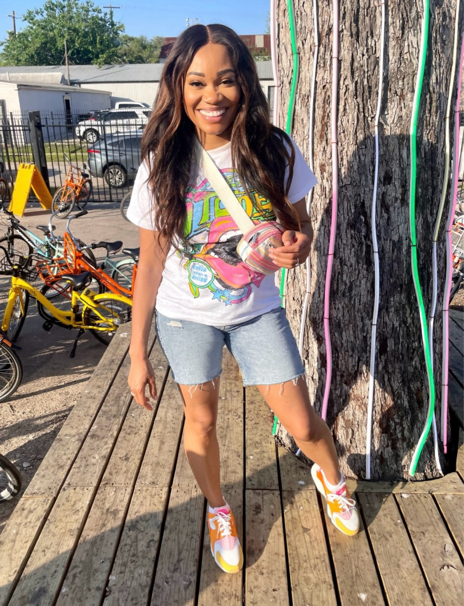 Casual Outfits, Casual Sneakers, Casual Spring Outfits, Casual Shoes, Nike Shoes, Nike Shoes Womens, Shoes, Shoes Women, Nike Women Shoes, Womens Nike Shoes, Jean Shorts, Shorts, Shorts Outfits, Shorts, Denim Shorts, Fanny Belt Bag, Fanny Packs, Shirt, T shirt

#LTKstyletip #LTKSeasonal