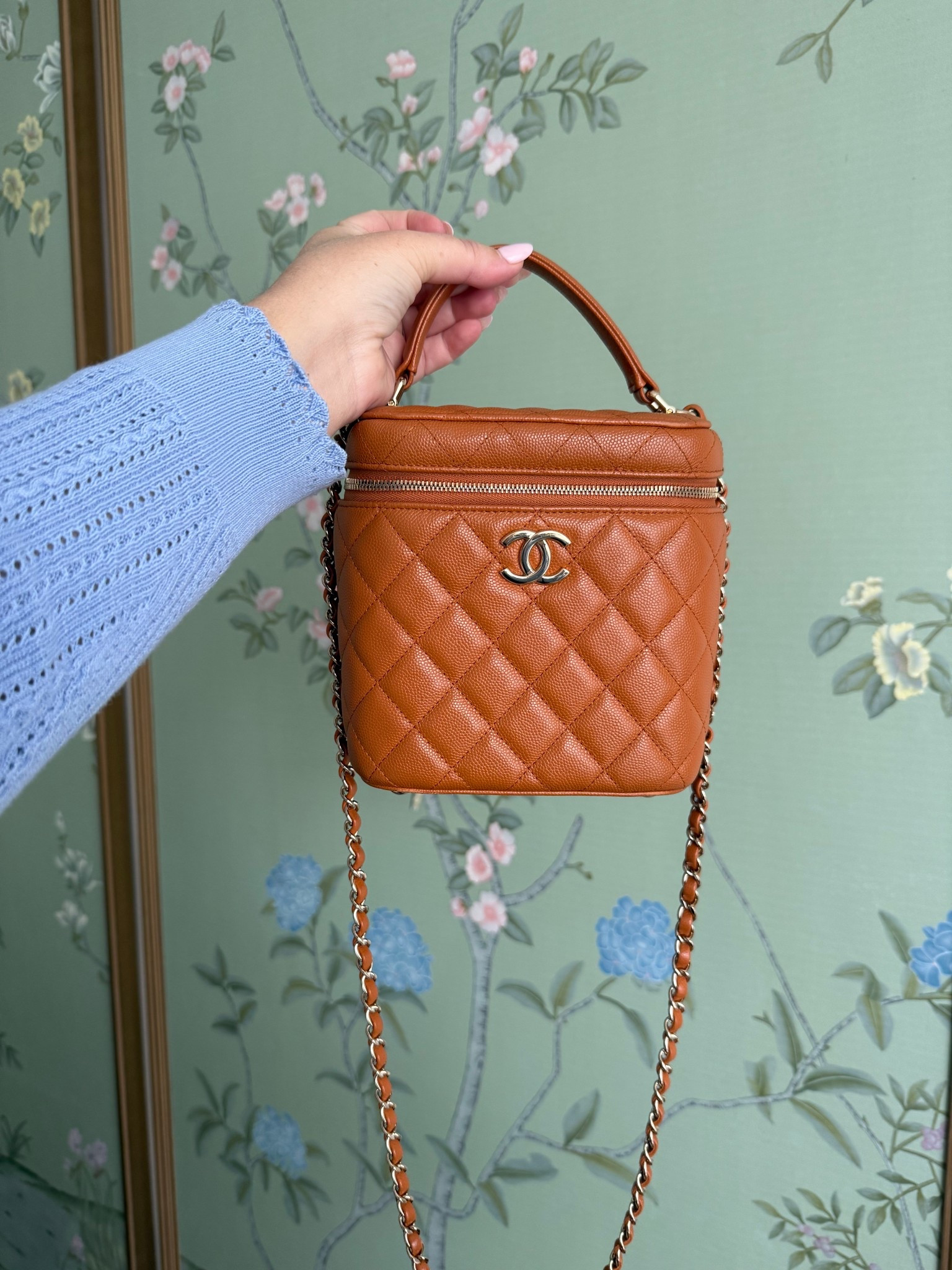 My bag for the month borrowed from Vivrelle! Use code: KARINALOPEZ for your first month 100% free. Would be a perfect Mother’s Day gift!

#LTKTravel #LTKMothersDay #LTKootd