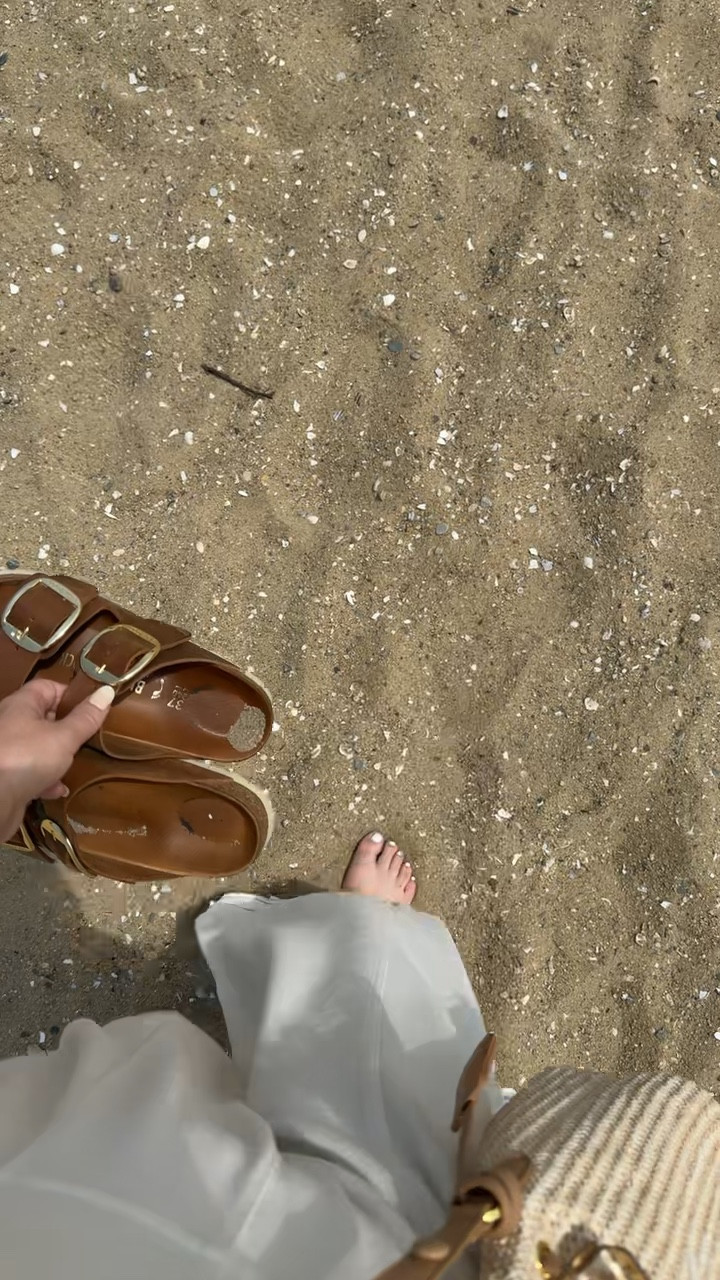 Anthropologie Daily Practice jumpsuit
Big buckle Birkenstock sandals
Prada bucket bag


#LTKStyleTip #LTKTravel #LTKSeasonal