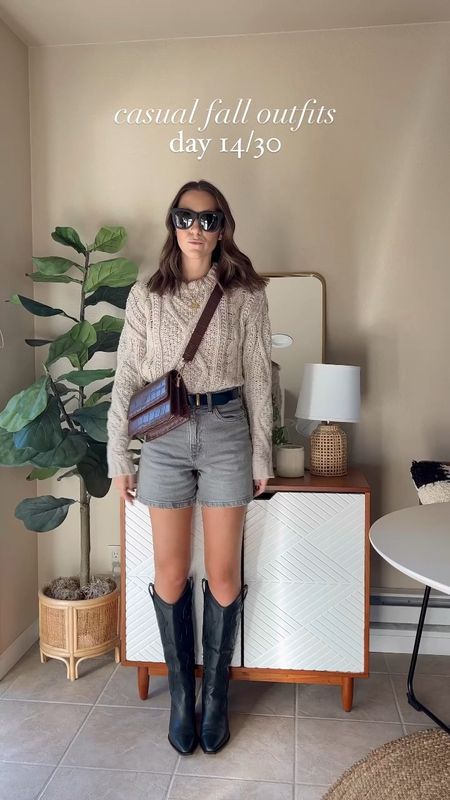 Casual fall outfits 14/30🍂 fall but make it 70+ degrees appropriate. It’s been unseasonably warm this week, so I styled my favorite grey wash shorts for fall. These are the perfect shorts for this season if you are also living in warm temps and they are on major sale!

Abercrombie dad shorts / cowboy boots outfit / fall shorts outfit / amazon bag



#LTKstyletip #LTKsalealert #LTKfindsunder100