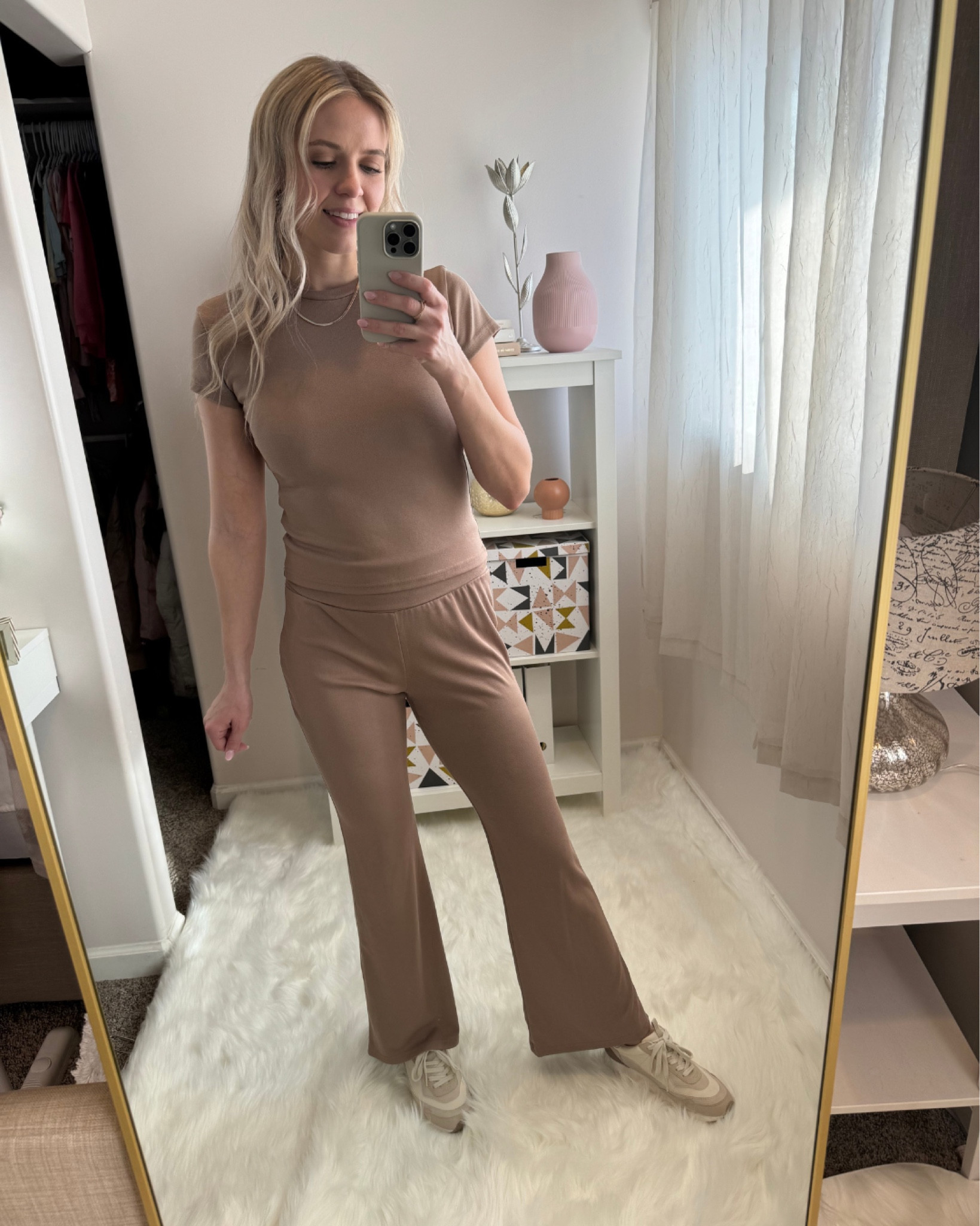 Women’s spring set | outfits for moms

#LTKfindsunder50 #LTKfamily #LTKtravel