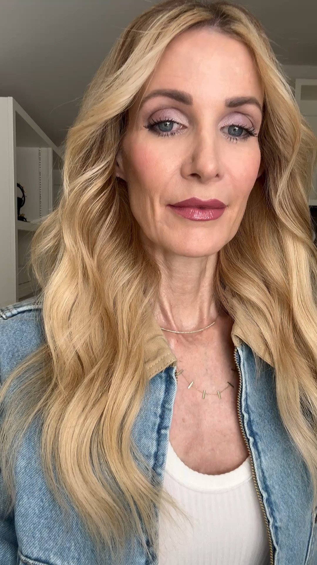 Spring ready in my new go-to look! 

This cropped denim jacket is perfect for layering and so flattering — wearing an extra small. Paired it with these fabulous new Agolde white jeans, high-waisted, straight-leg, and just a touch slouchy for comfort and style. Size 24 in the jeans.

Such an easy, chic spring outfit you’ll reach for over and over. 



#LTKgrwm #LTKootd #LTKOver40