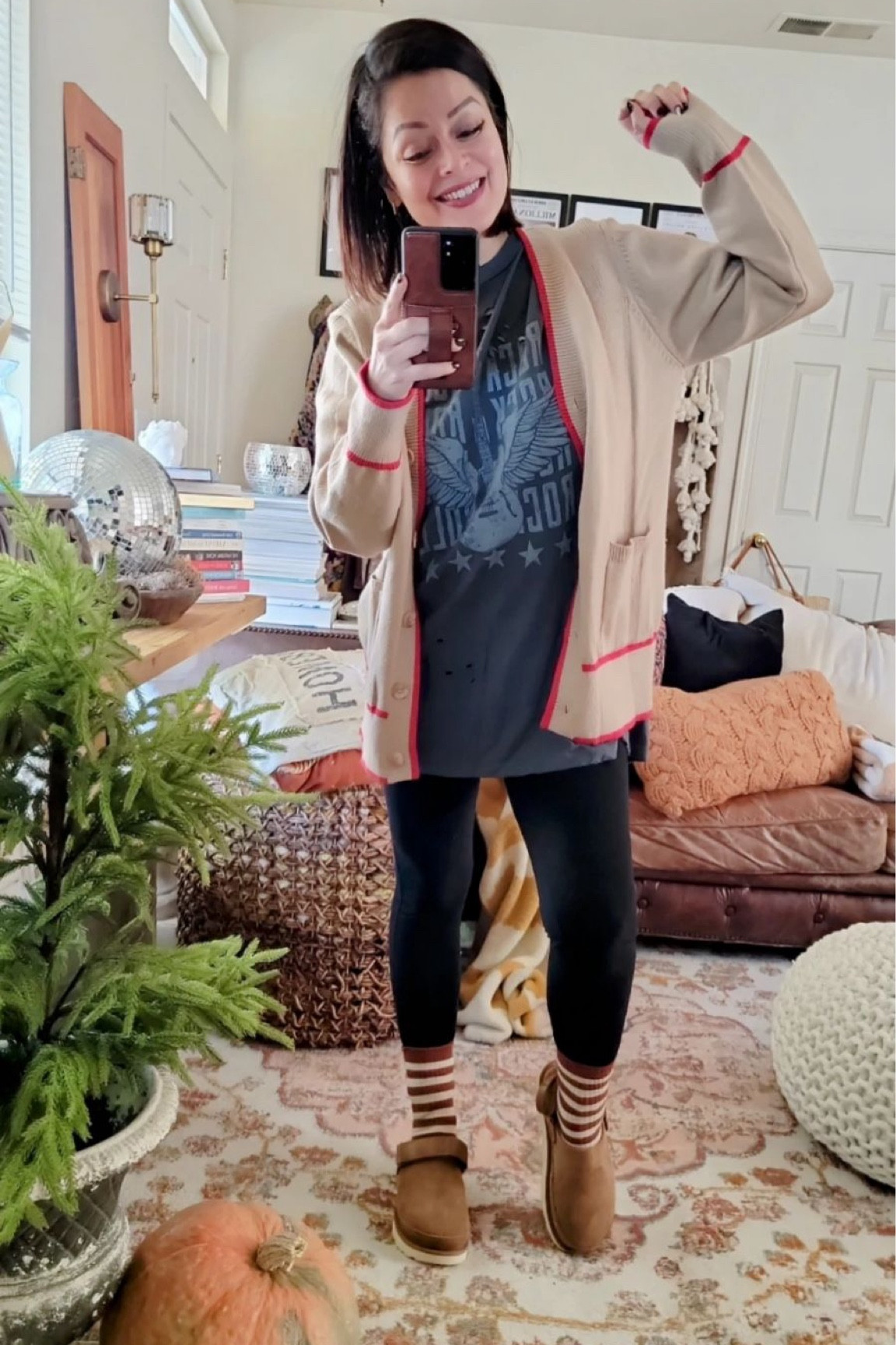 Cozy fit! Wearing the best comfortable clogs! Run tts as uggs do. Seize medium in cardigan. Striped socks, absolutely!


#LTKFitness #LTKSeasonal #LTKStyleTip