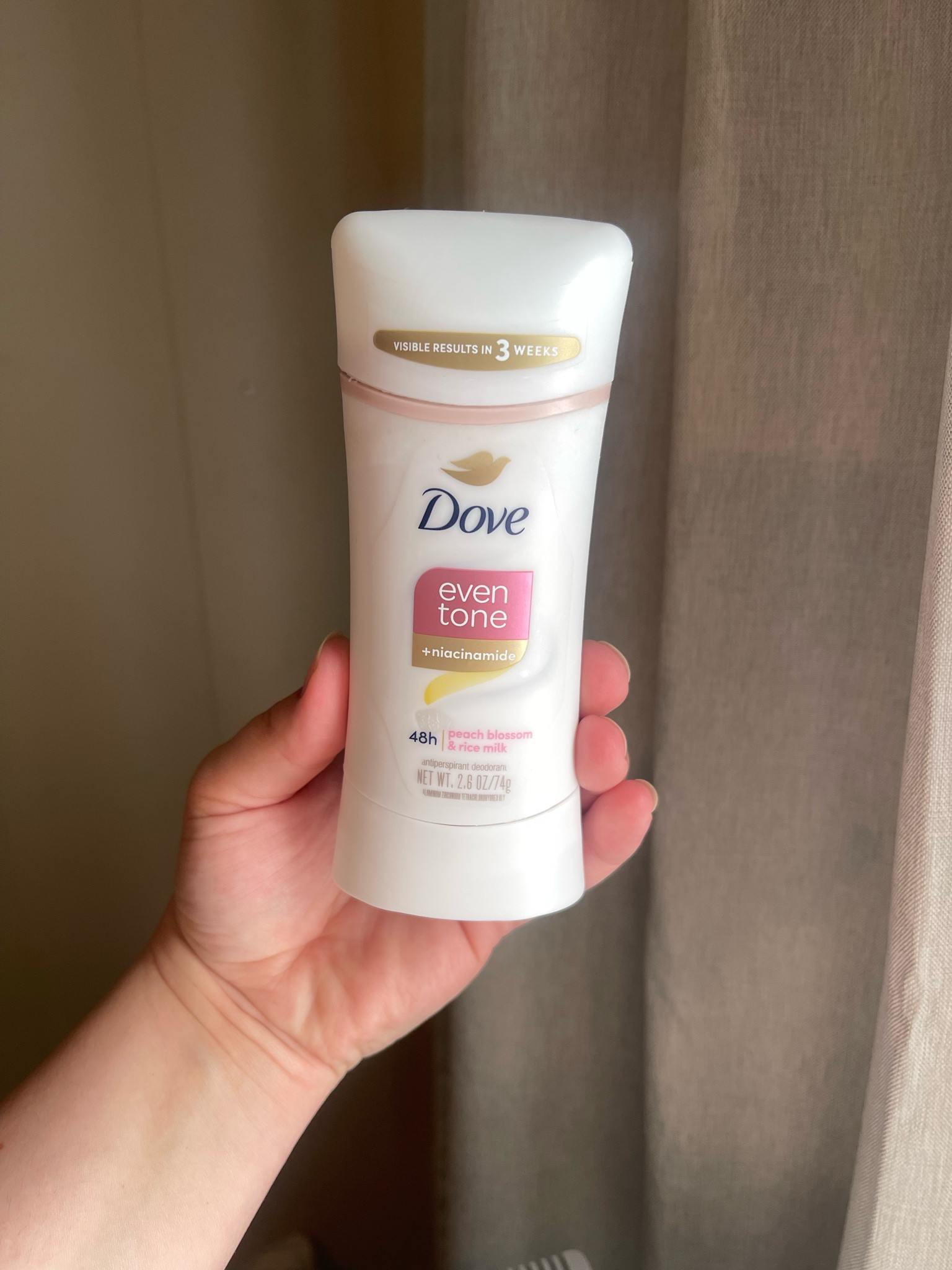 Ladies✨

If you struggle with uneven skin tone in your underarm area, give this deodorant a try! 

I’ve used this entire tube and I can tell a difference in my skin tone!

women deodorant / self care moms / skin care / brittneyablog

#LTKStyleTip #LTKActive #LTKBeauty