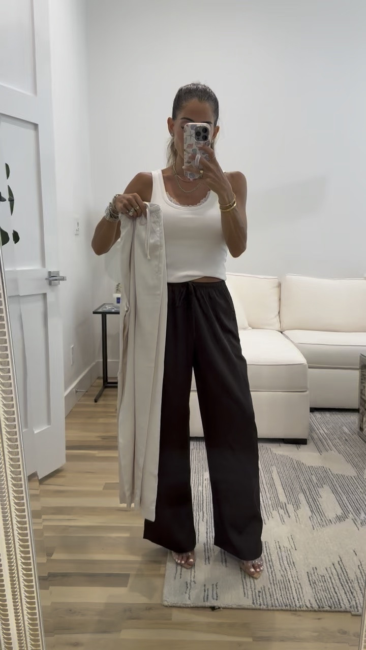 Love these l satin pants size xxs p

#LTKSaleAlert #LTKPetite