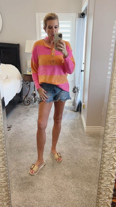 🚨 BEST SELLing Spring/SUMMER  Sweater BACK in STOCK

Grab it while you can 

Affordable, lightweight and easy to wear all season. Fits tts perfect colors 

I have paired with the risen shorts (these sell out fast as well)  affordable and fit true to size I am in 27

Sam Edelman raffia sandal 

Pink drop flower earring by accessories concierge 



#LTKFindsUnder100 #LTKStyleTip #LTKTravel