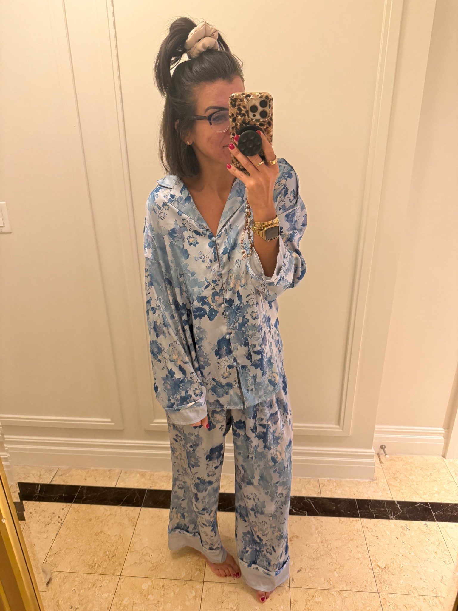 Size medium in pjs 

#LTKSeasonal