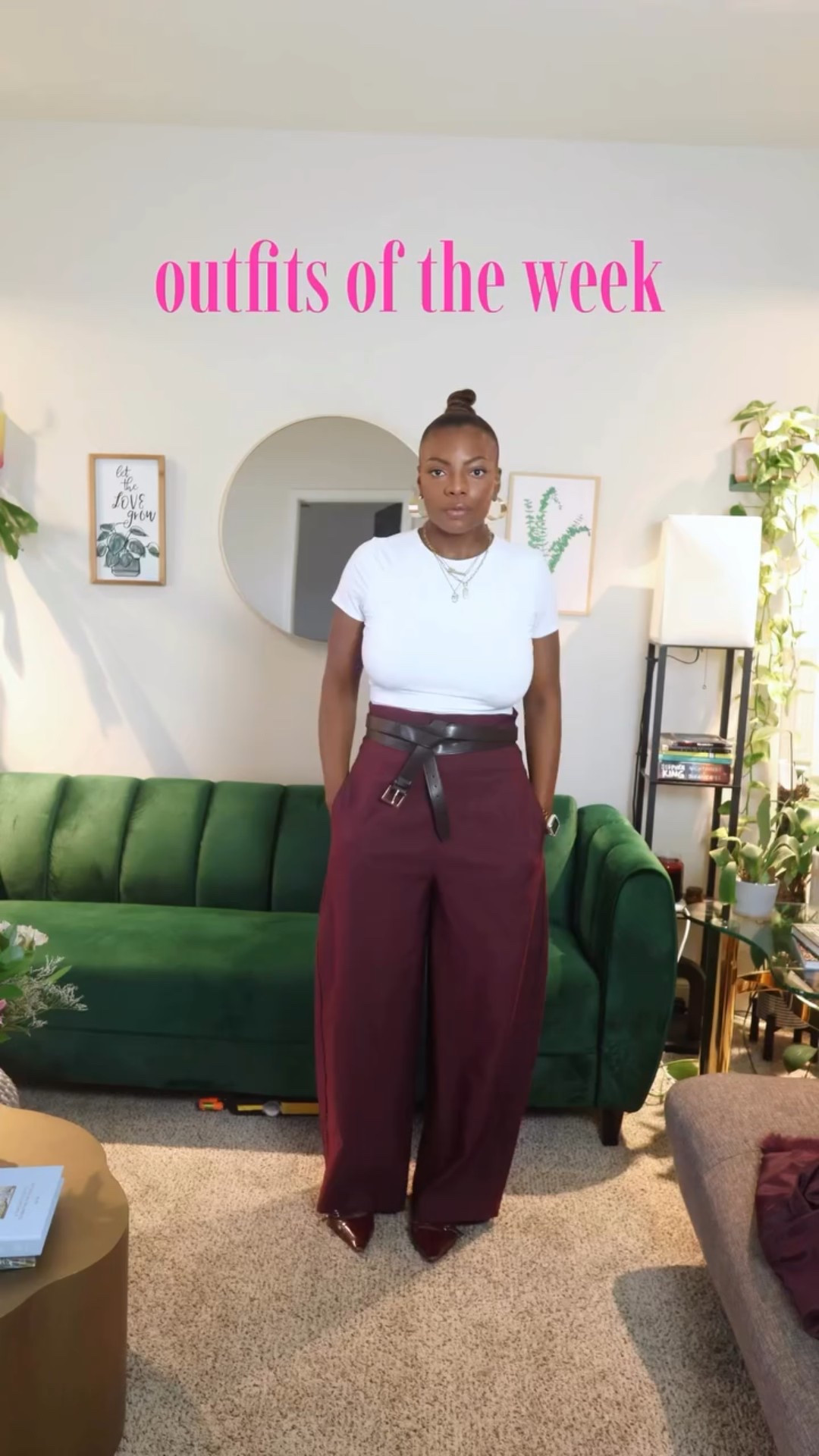 finally friday 🥹 
this week’s work outfit inspo! Which outfit you love the most? Comment a “💕 for Thursday & 🖤 for Friday! #workoutfitinspo #elevatedeverydaystyle #elevatedstyle winter work outfit ideas