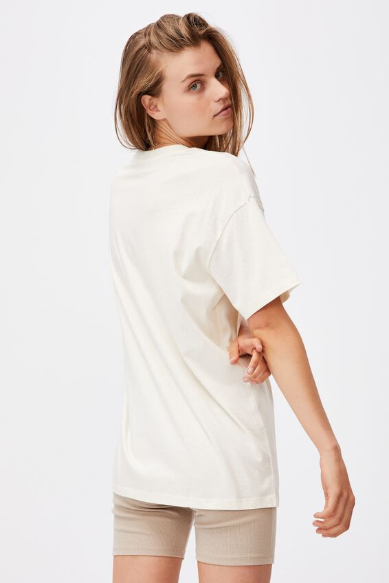 The Relaxed Boyfriend Graphic Tee | Cotton On (ANZ)