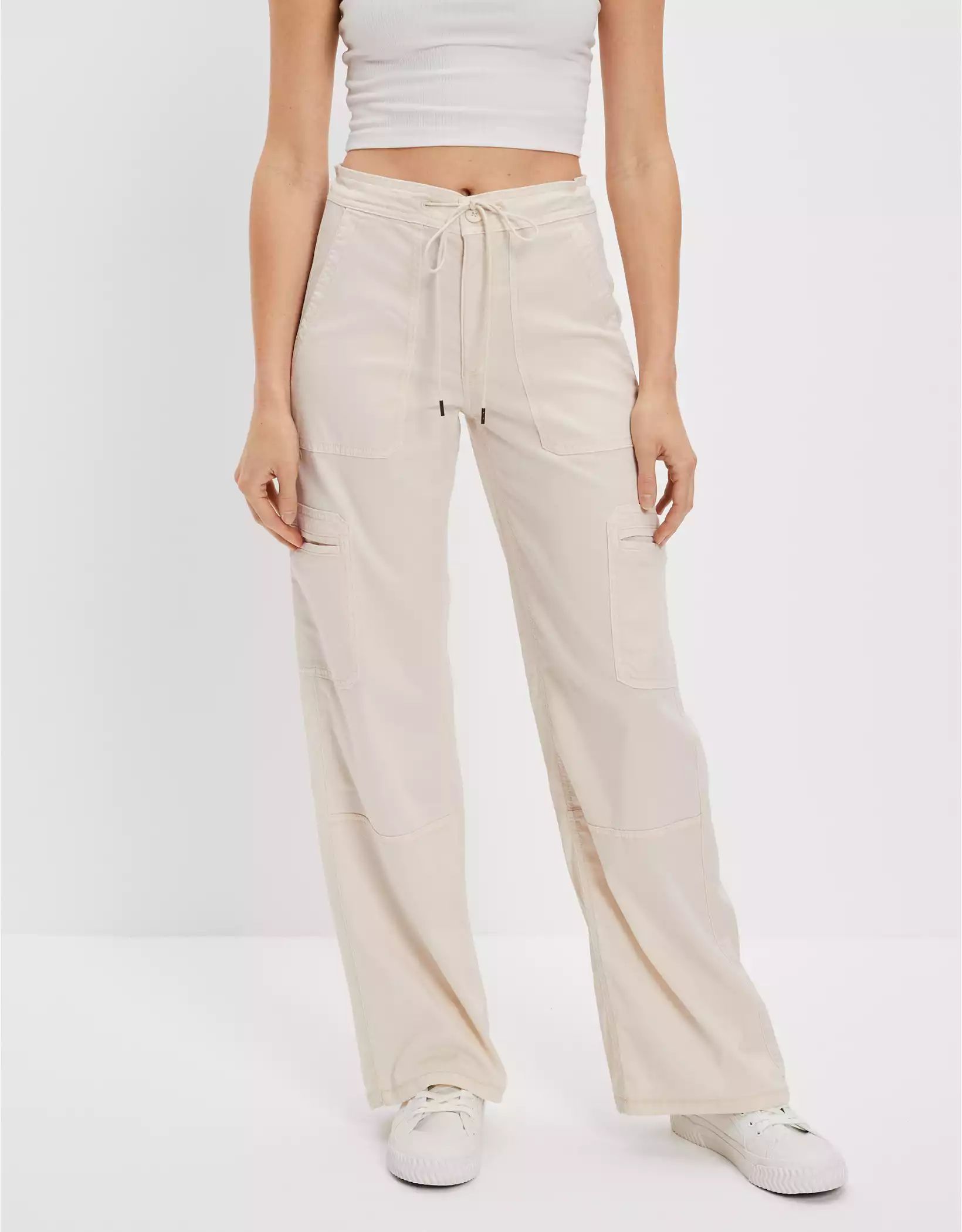 AE Dreamy Drape Stretch Super High-Waisted Baggy Wide-Leg Pant | American Eagle Outfitters (US & CA)