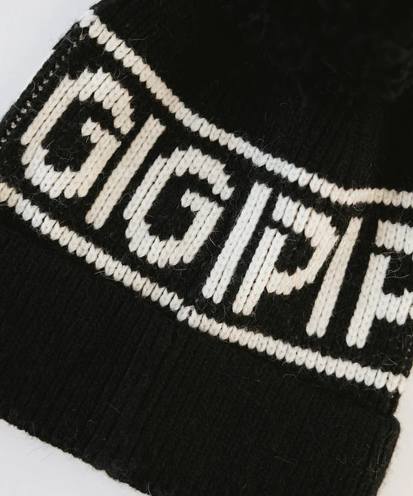 Jane Retro Pom Beanie | Gigi Pip