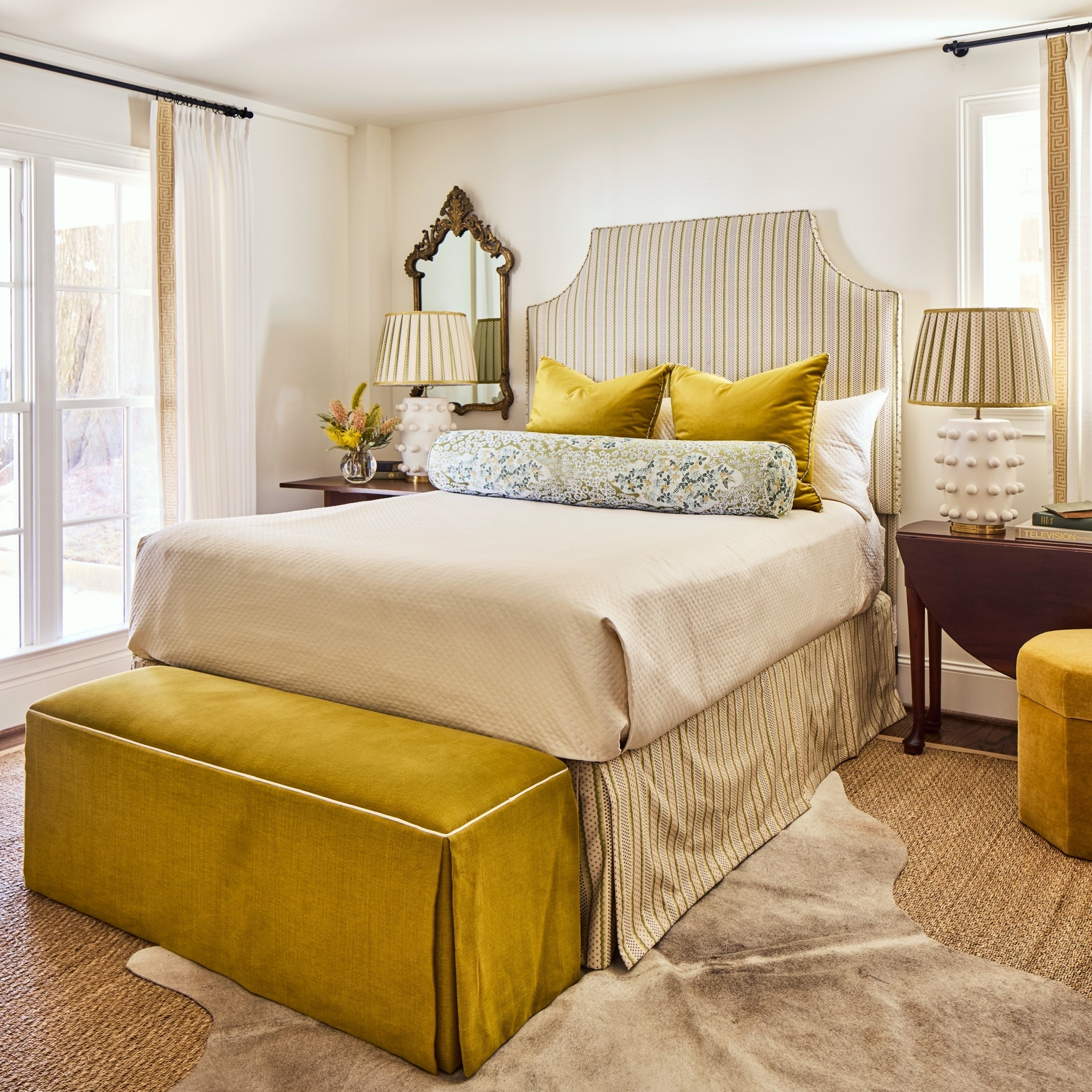 Guest bedroom

#LTKHome