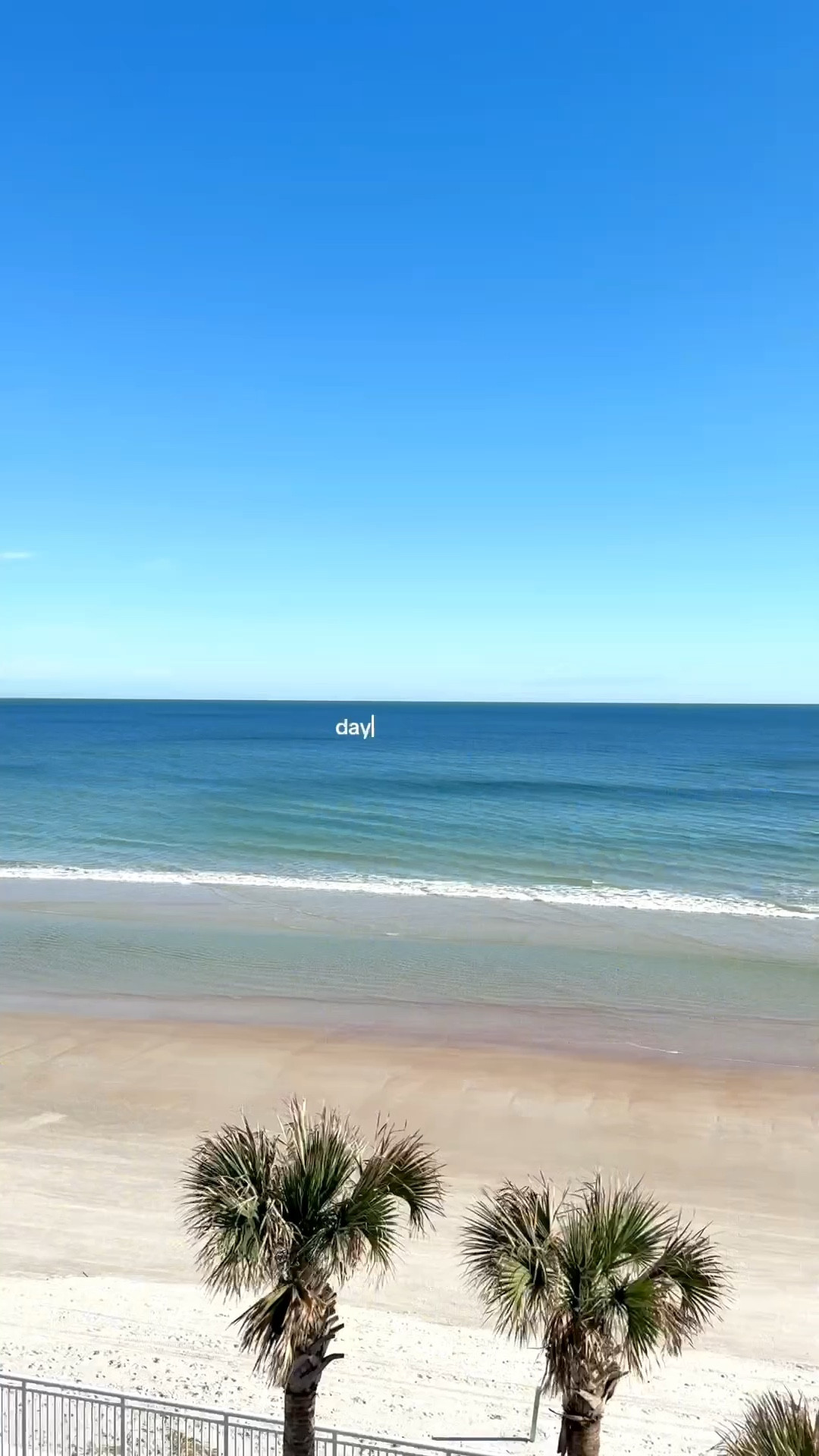 Beach day! 

#LTKdayinmylife #LTKvlog #LTKootd