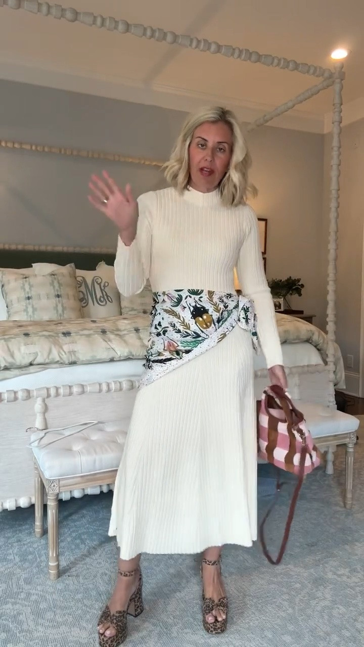 Love a sweater dress that we can style so many ways!
Dress - small
Heels- 8 tts

#LTKdayinmylife #LTKSeasonal #LTKOver40