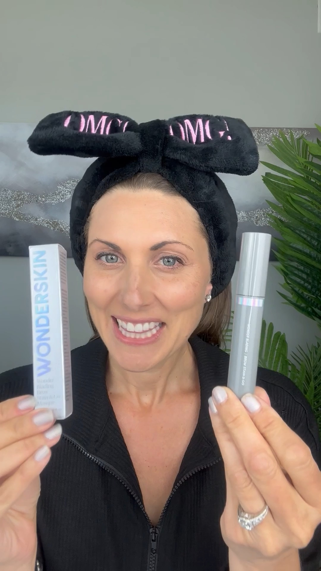 wondered if Wonderskin Wonder Blading Brow Stain & Go Masque will work its magic on your brows? 🤔💫 Join me as I put it to the test!

#LTKVideo #LTKbeauty