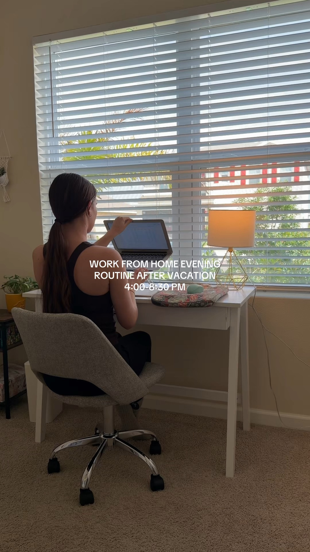 work from home evening routine in my life 🤎

#LTKHome #LTKdayinmylife