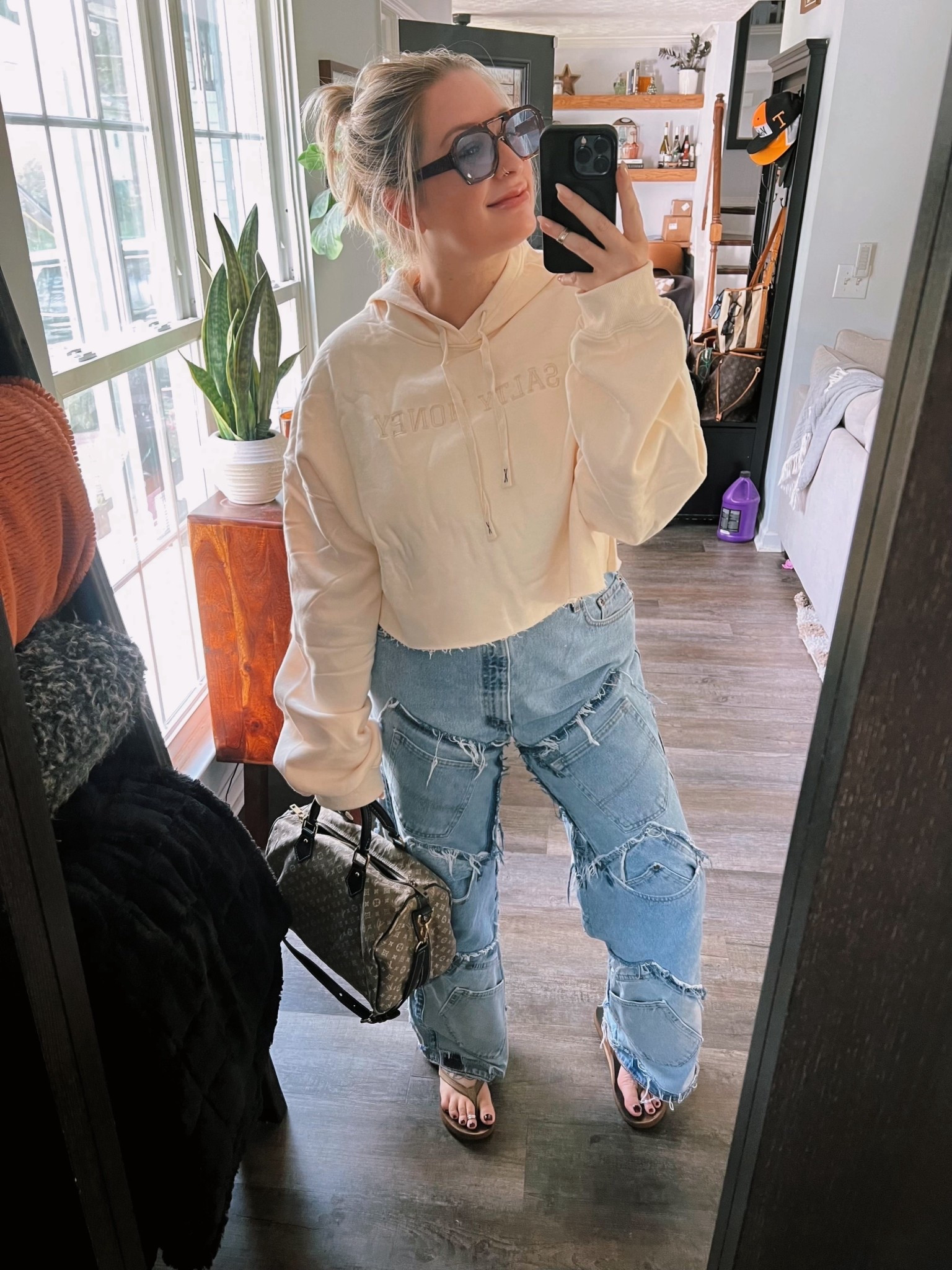 Finally feeling like fall in Nashville 🤎🍂 

Jeans are Jaded Gypsy Levi’s 
Hoodie is Salty Honey

#LTKItBag #LTKMidsize #LTKSeasonal