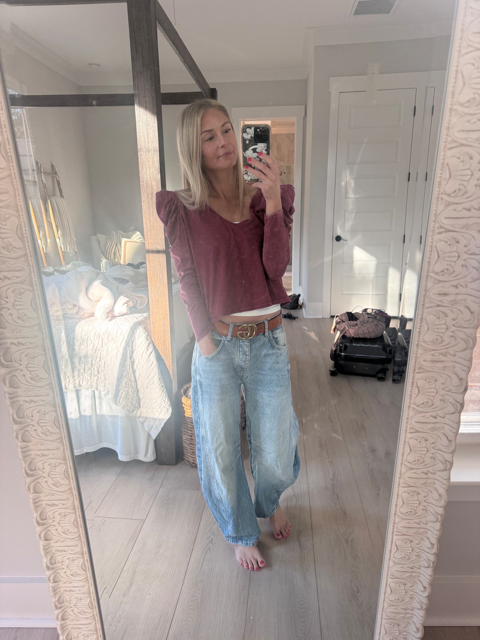 Barrel jeans run TTS- wearing 24
Free people, casual outfit, mom life 

#LTKFindsUnder100 #LTKmomlife #LTKootd
