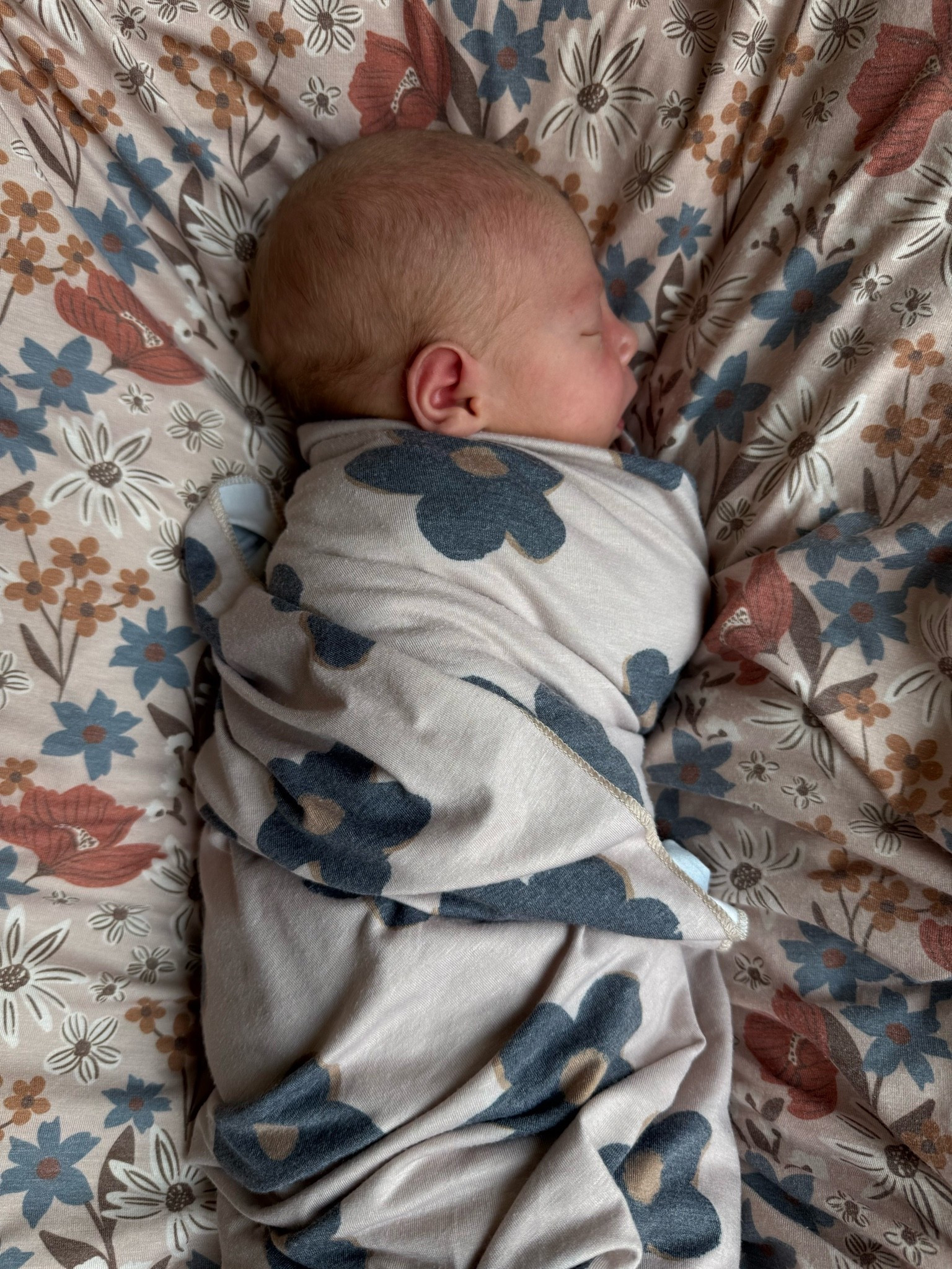 My favorite swaddles! The multi floral I can’t find on Amazon but the print is called Eden

#LTKBaby #LTKmomlife #LTKKids