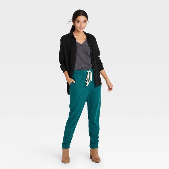 Women's Mid-Rise Rib-Knit Tapered Jogger Pants - Universal Thread™ | Target