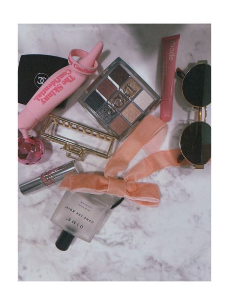 Beauty 
Rhode
Peptide
Ysl love shine
Dior backstage eyeshadow
Dime beauty co clean fragrances
Bows 
CC compact mirror 
Skinny confidential pink balls 
Amazon Hair clips 
Free people sunglasses 

#LTKbeauty #LTKstyletip #LTKFestival