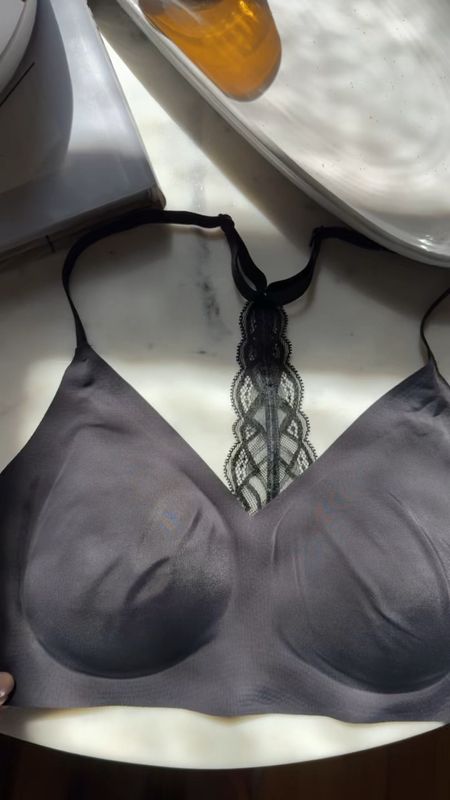 What bra I wear with tops that cut in or have difficult lines. True and Co. are great for tops that cut in & they are on sale during Nordstrom Anniversary! Another option are Cakes with a tight bra to prevent sliding. Last but not least, is the spanx strapless bra.


#LTKStyleTip #LTKOver40