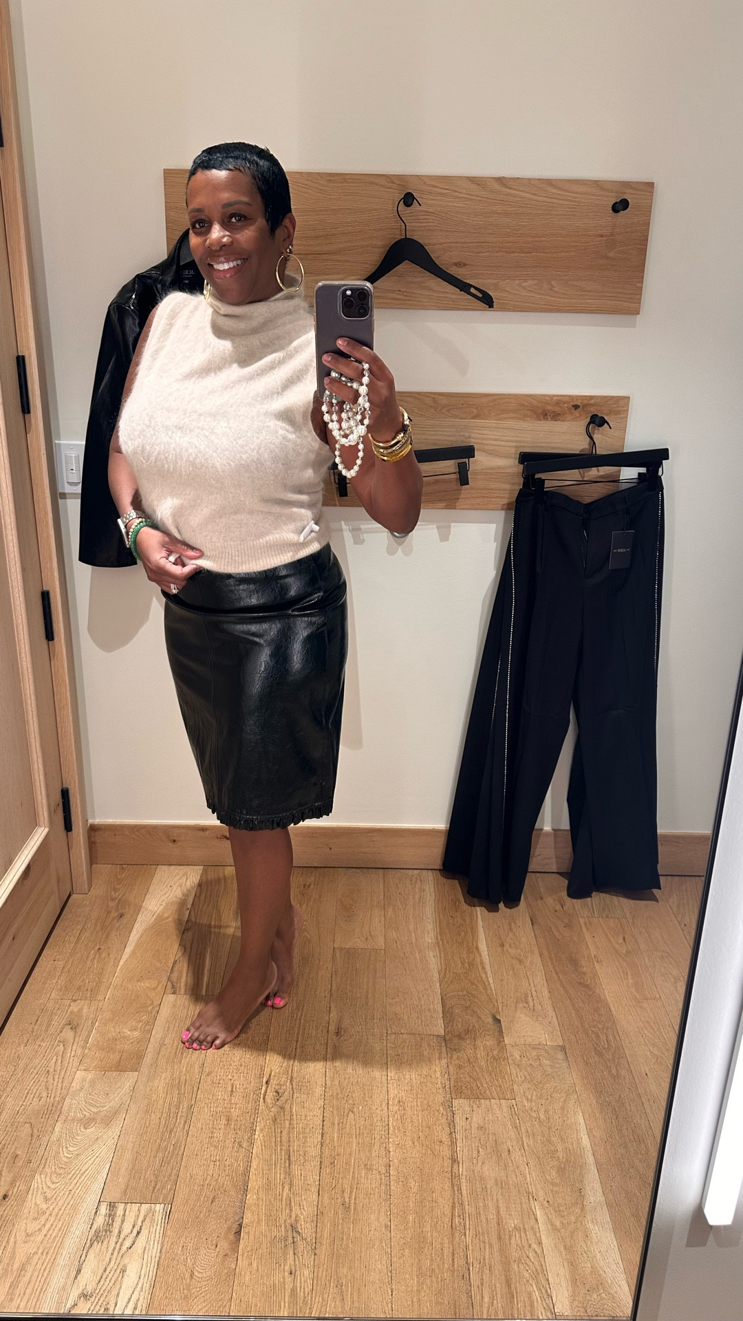 Alll about Faux leather! Wear it on date night, brunch with the girls and in the office #LTKstyle #LTKfashion #fallfashion #fallstyle #style #jcrew #fauxleather